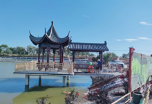 江西南昌客戶訂做的防腐木古建涼亭和古建長廊